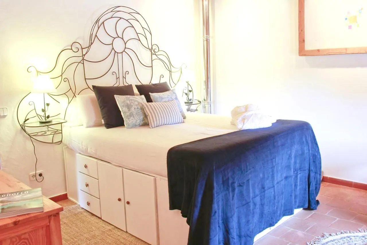 5 Bedrooms House With Wifi At Mao 5 Km Away From The Beach Feriehus Mahón